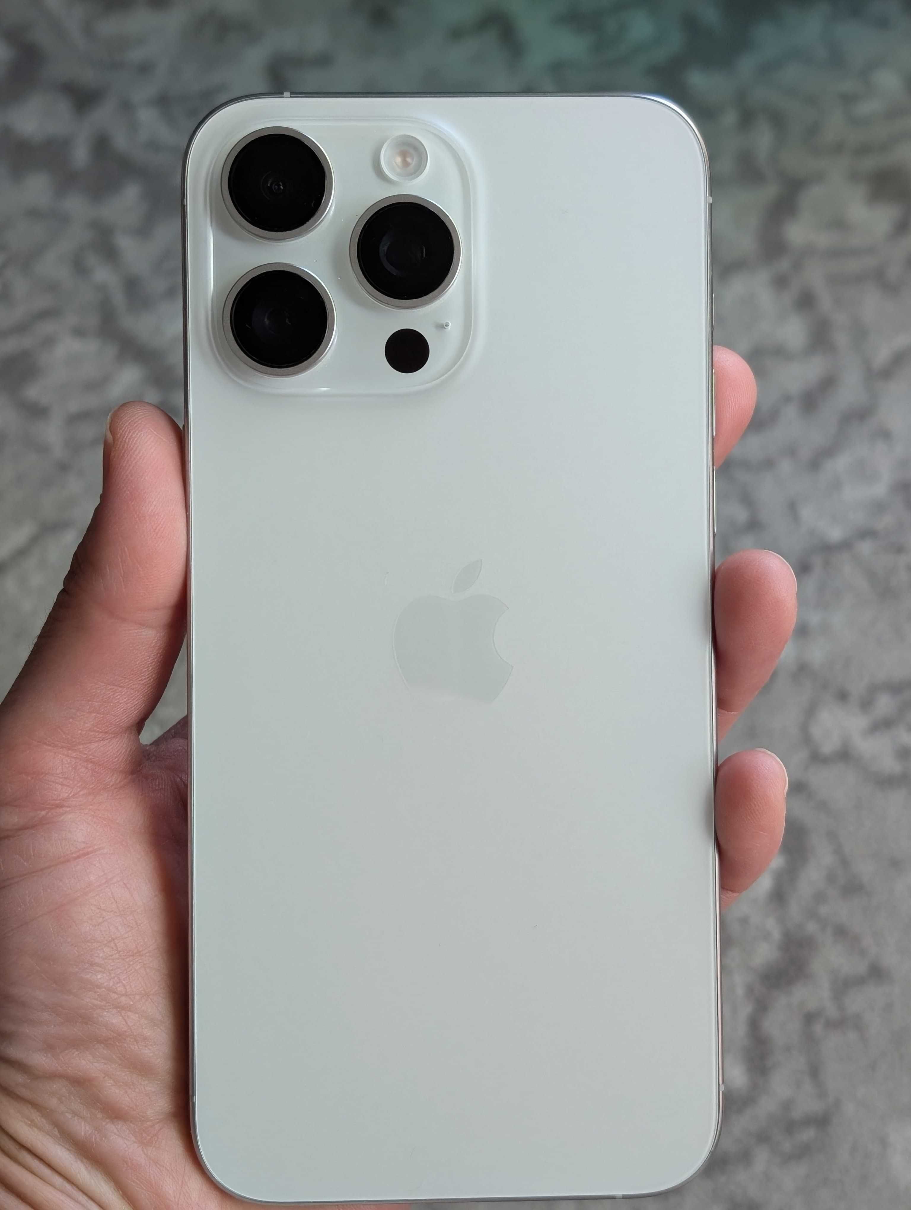 iPhone 15 Pro Max 256 GB White Titanium biały stan idealny gwarancja