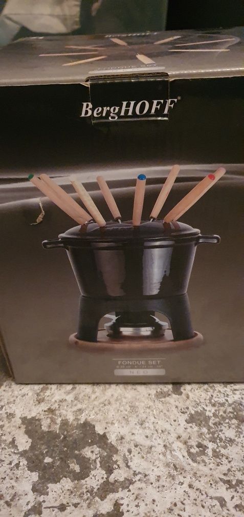 Fondue berghoff żeliwne naczynie 8 widelcow
