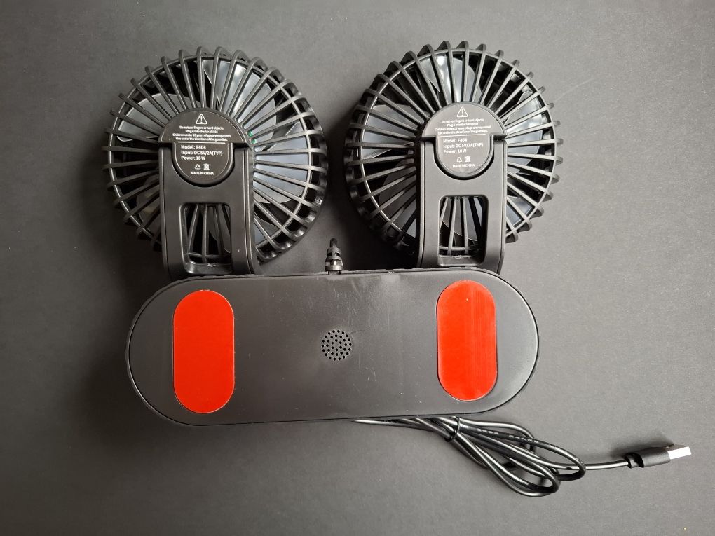 Ventoinha USB para carro ou secretária com duas cabeças rotativas