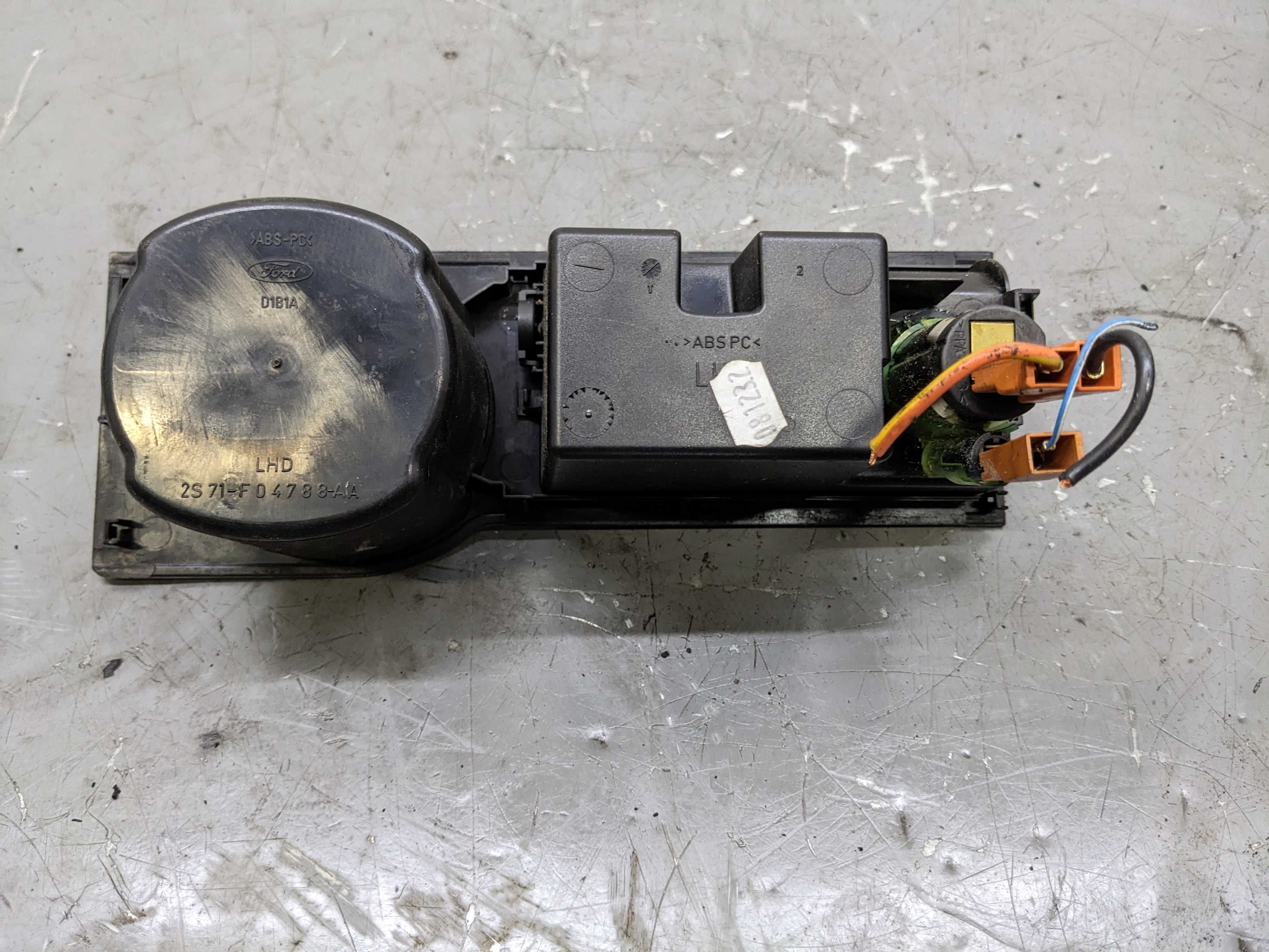 Ford Mondeo MK3 Uchwyt Na Kubek Cupholder Popielniczka Zapalniczka