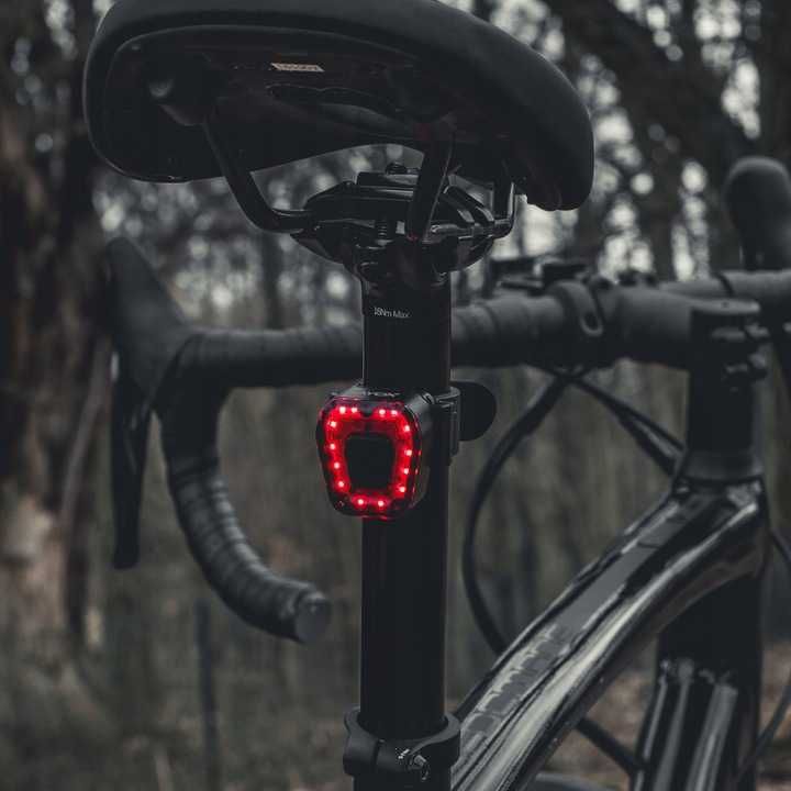LAMPKA ROWEROWA Tylna LED Rower Światło Czerwone Mocne TYŁ AKU USB