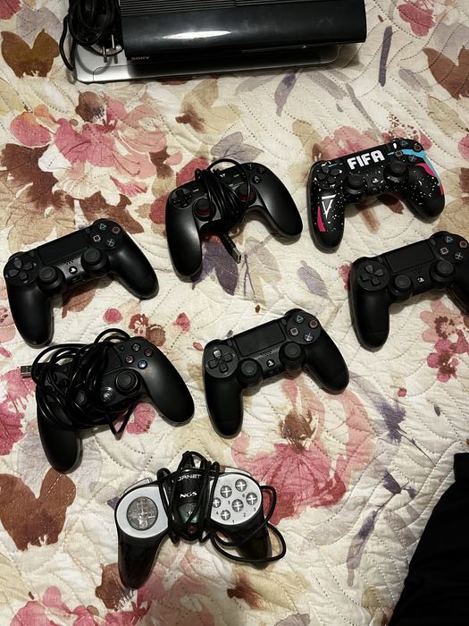 Playstation 3 + comandos