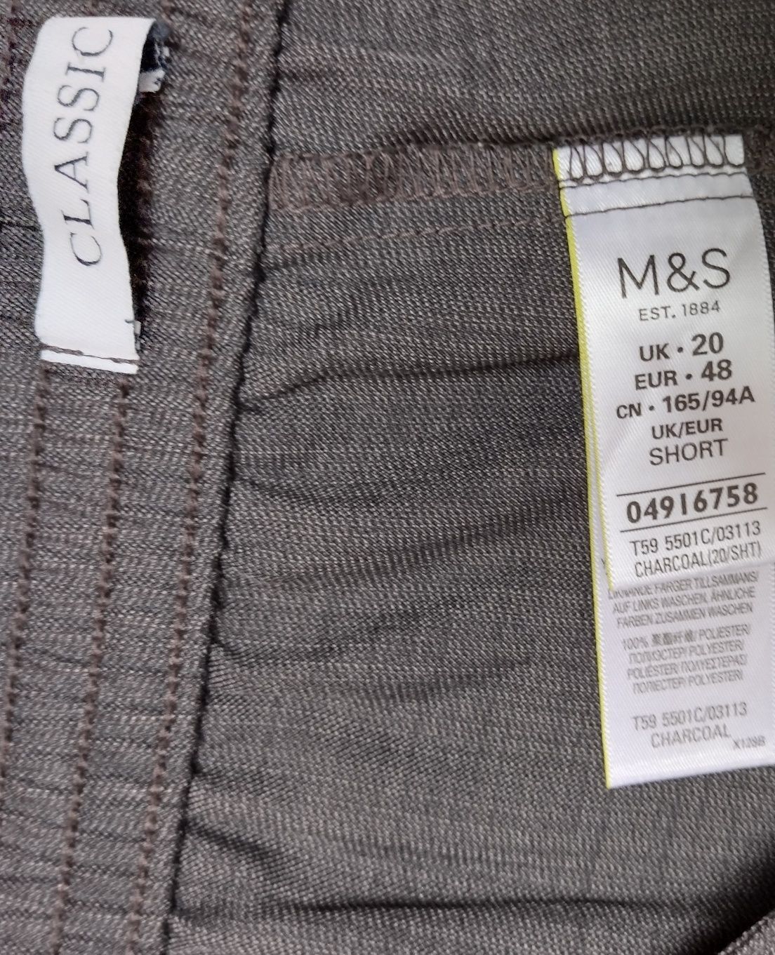 Spodnie materiałowe damskie firmy Marks & Spencer, rozmiar 46/48
