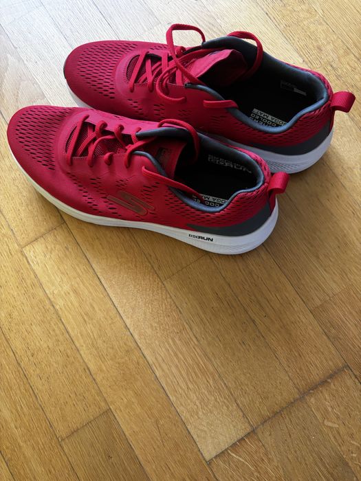 Кроссовки Skechers Go Run Elevate Красные