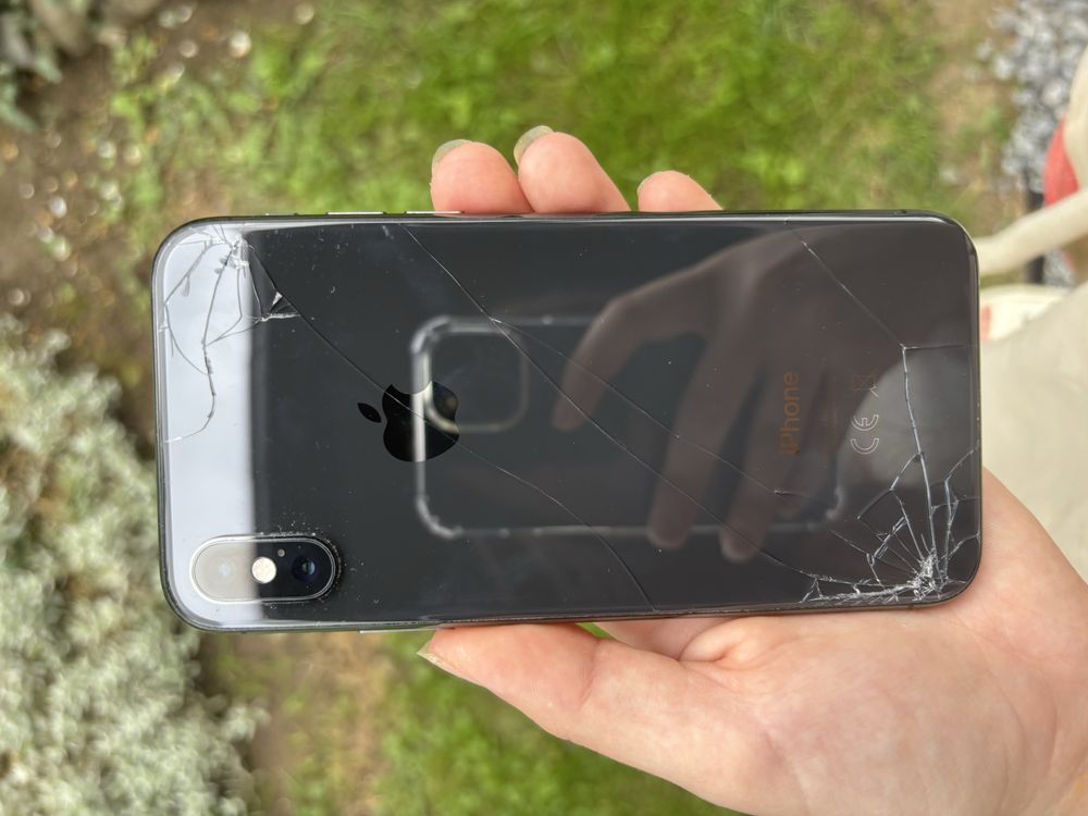 iphone xs , б/у