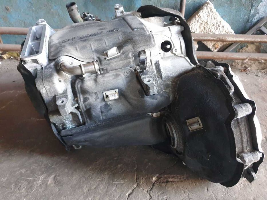 Двигун електричний BMW i3 12358629034