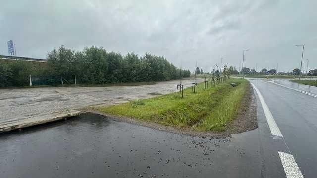 Utwardzony plac manewrowy przy autostradzie A4- Wola Dalsza k.Łańcuta.