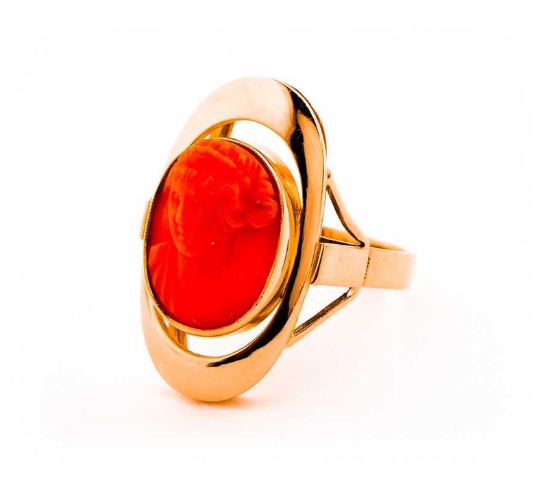 Warszawski Złoty Pierścionek - KORAL - KAMEA - 14K - 8,12g - ORNO