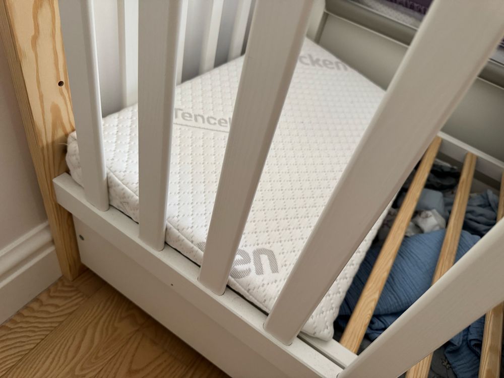 Łóżeczko dziecięce - Klups Iwo + materac Rucken Tencel + poduszka