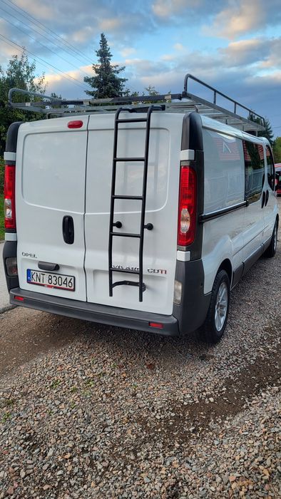 Opel Vivaro 2012 r 6 osobowy oryginalna holenderka 115 long