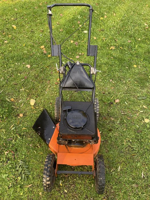 Kosiarka spalinowa dwusuwowa as motor