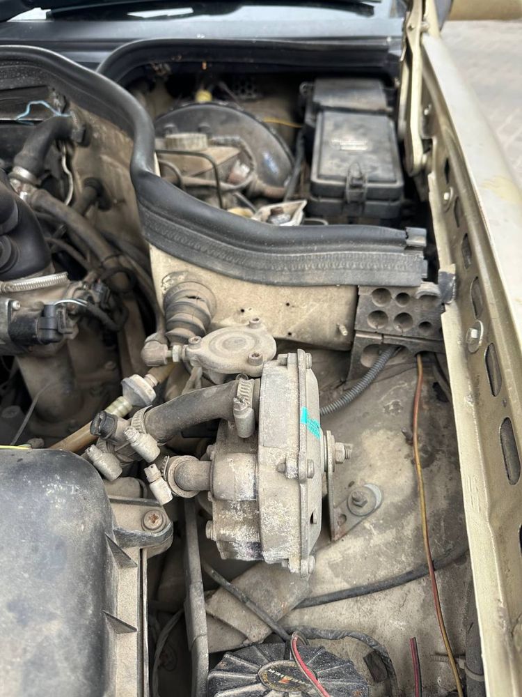 Mercedes 124 2.3