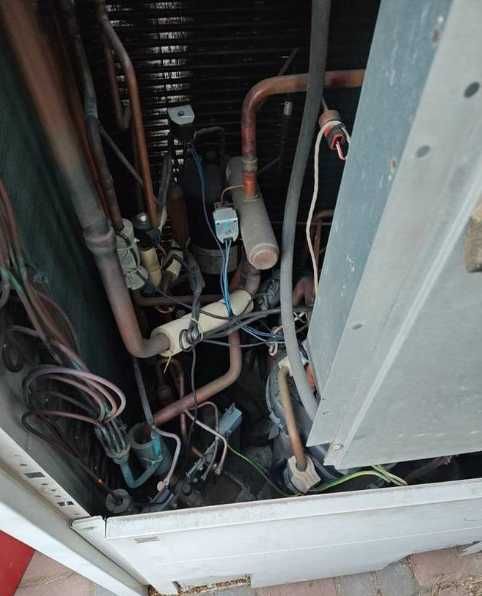 Klimatyzator  Daikin EUROPE N.V RZQ200C7Y 1B