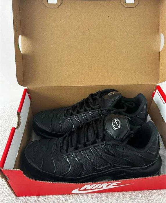 buty_Nike_Air_Max_TN_Plus_Black_Espadryle / Rozmiar.45