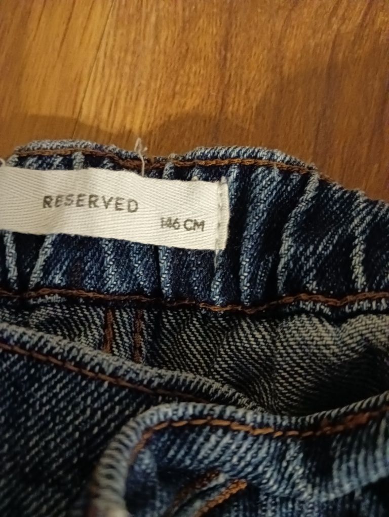 Jeansy Reserved rozm. 146