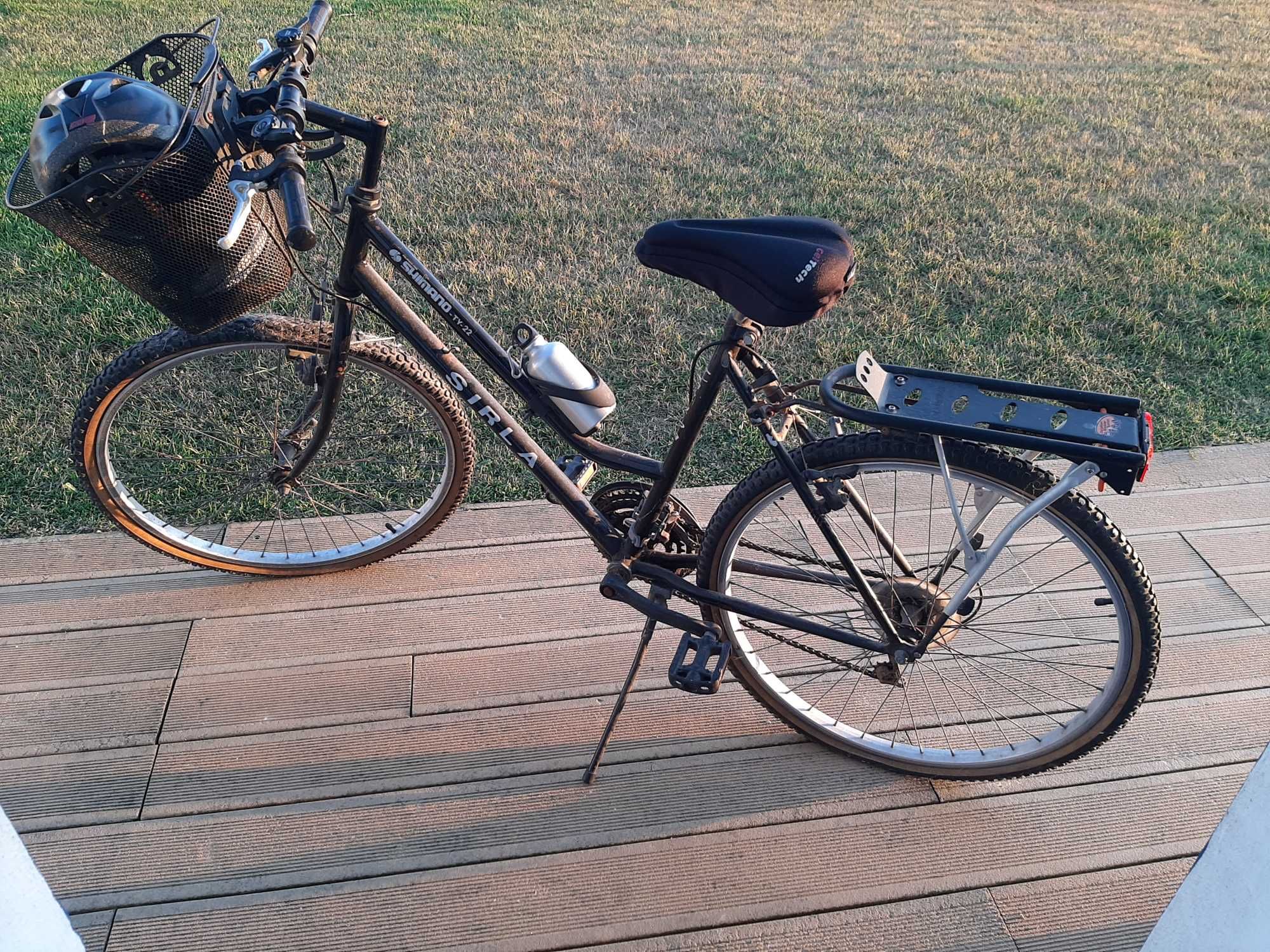 Bicicleta Sirla com equipamento Shimano