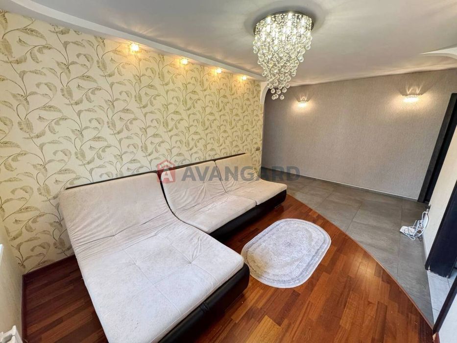 Калиновая 3к.кв.Не угловая.6 этаж.Двухсторонняя 53000$