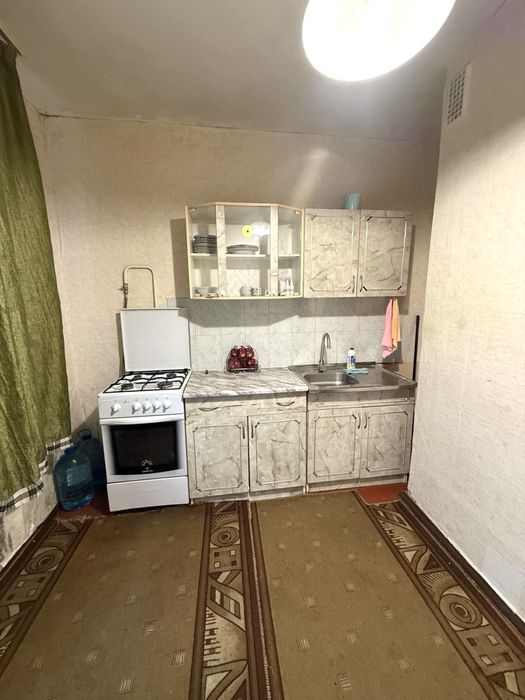 Продаю 1 комнатную квартиру, Николаевское шоссе,13