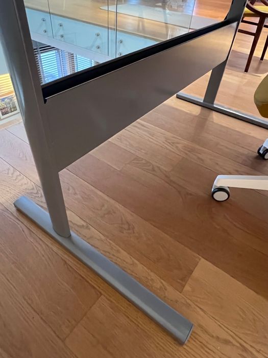 Biurko Ikea bardzo dobry stan