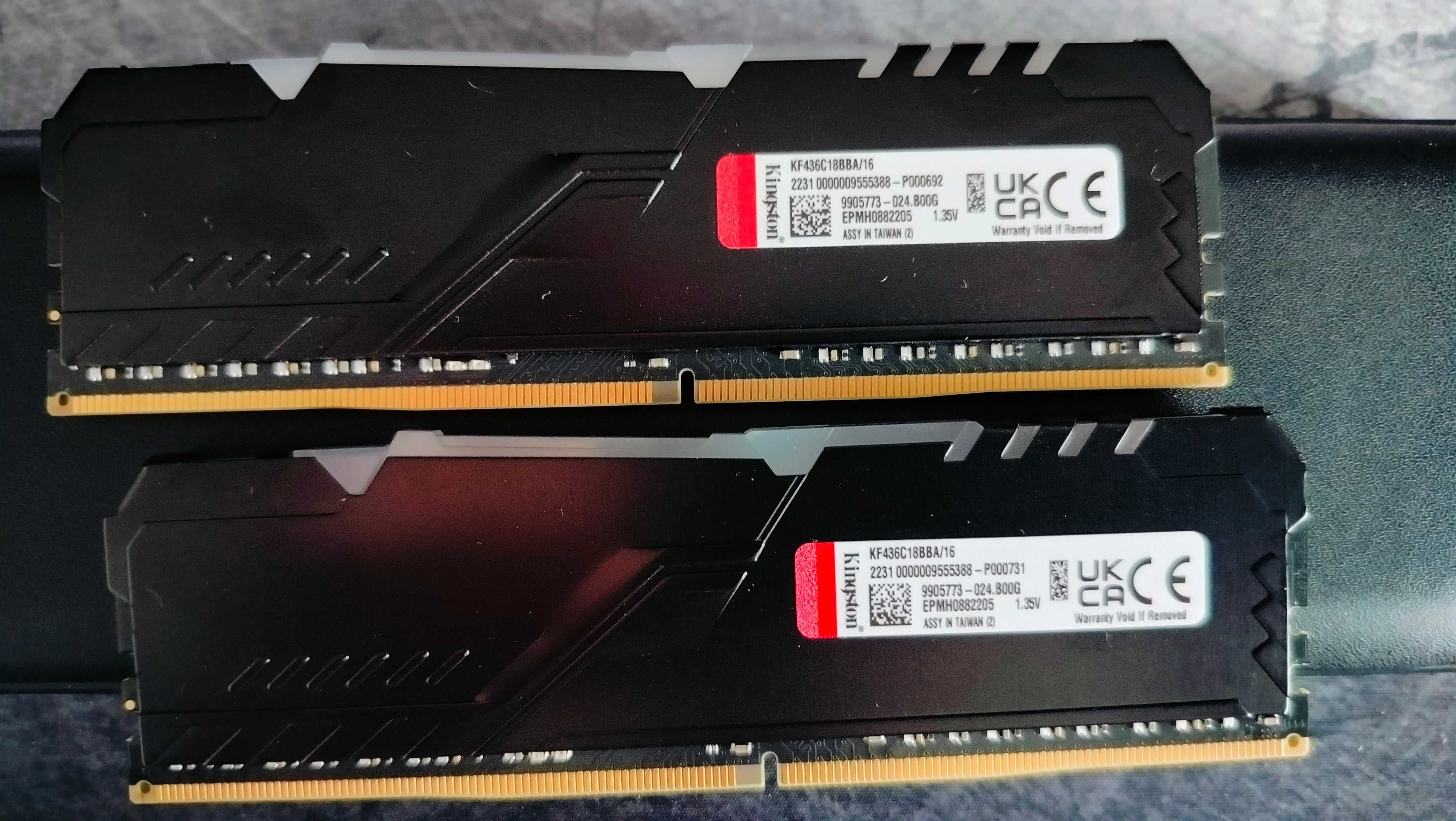 Pamięć RAM KINGSTON FURY KF436C18BBA/16 DDR4-3600 CL18 2x 16GB RGB