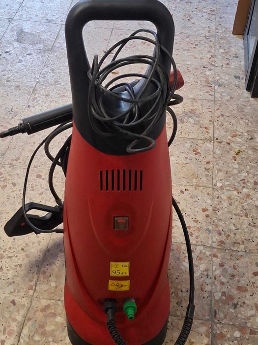 Maquina de  lavar alta pressão