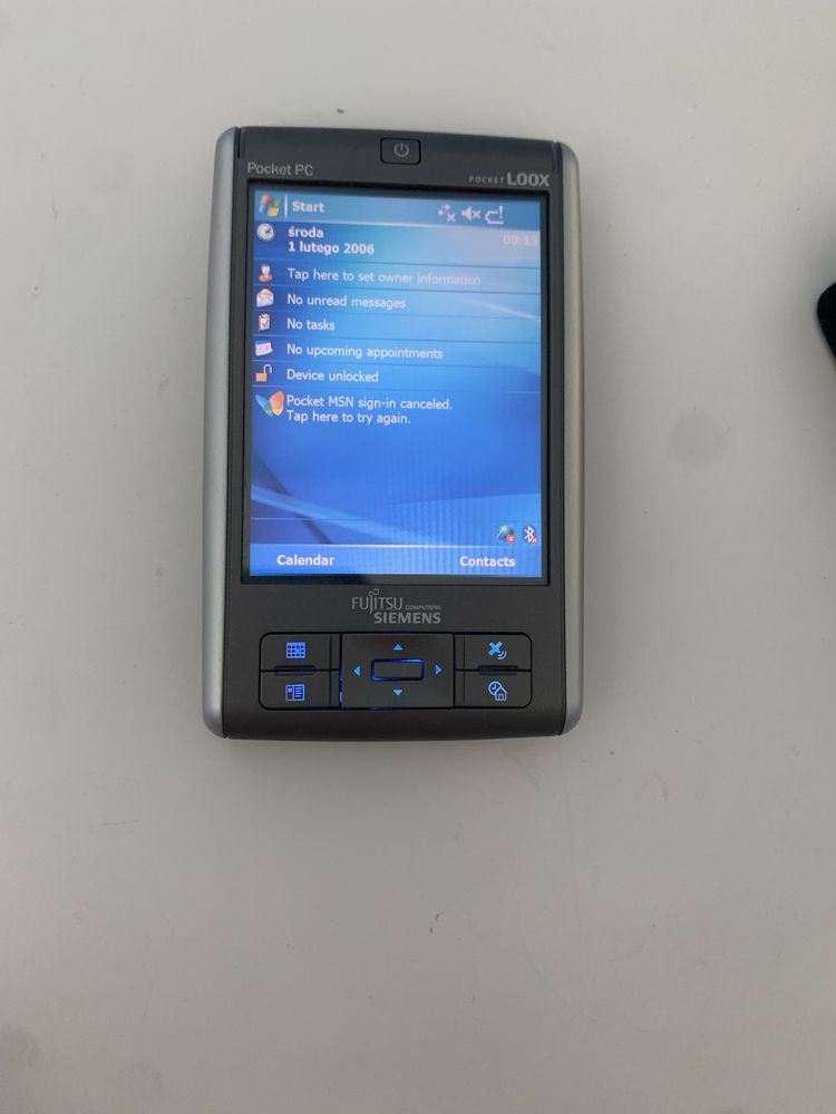 Fujitsu Siemens VTG pocket PC LOOX N560 Handheld PDA word excel window