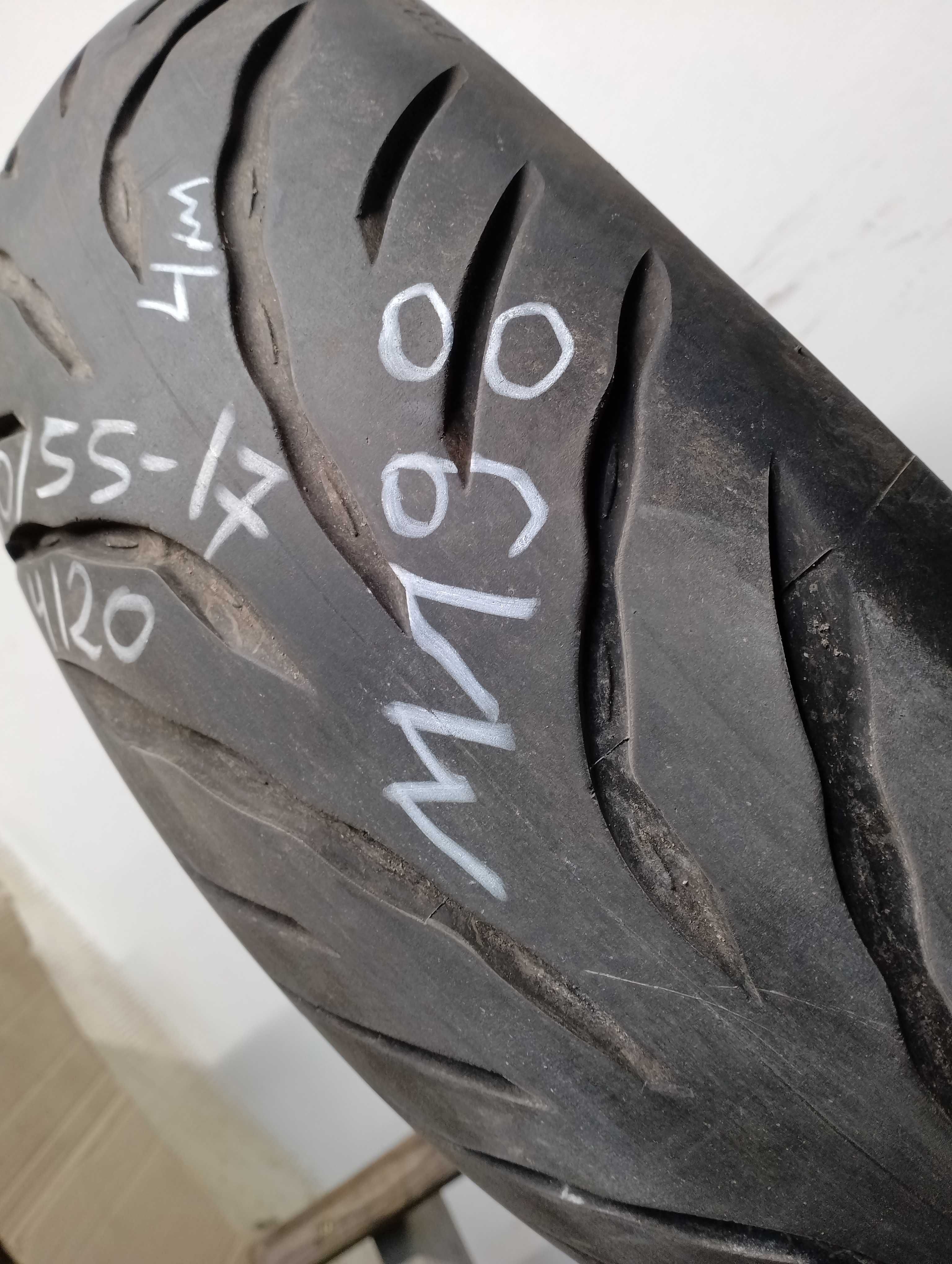 180/55 17 Bridgestone BattlaxSport Touring 4120 Obrzycko M198