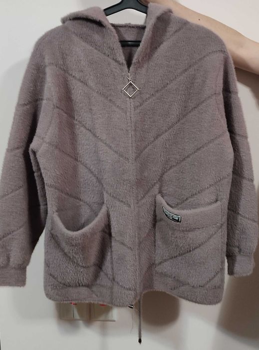 Кофтина жіноча р. 46-48