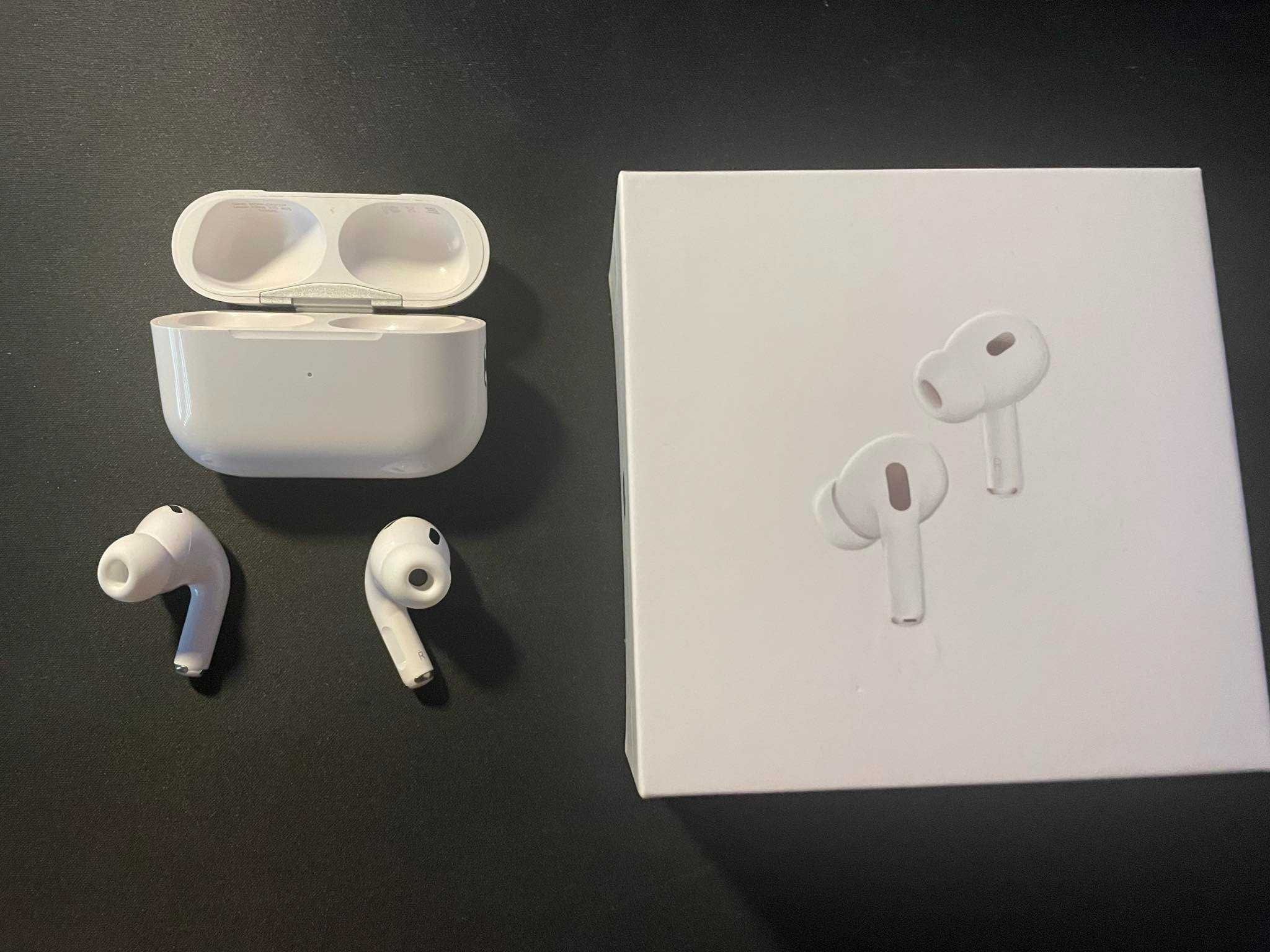 Używane słuchawki Apple AirPods Pro 2 USB - C