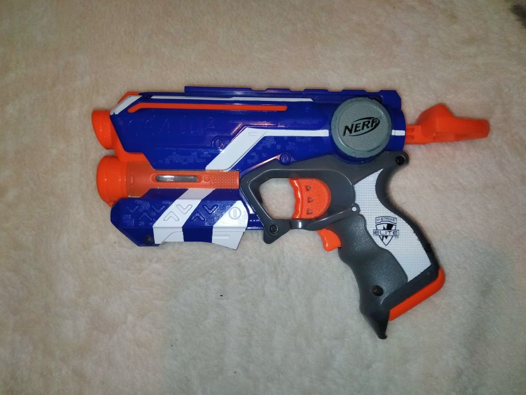 Nerf Elite Firestrike