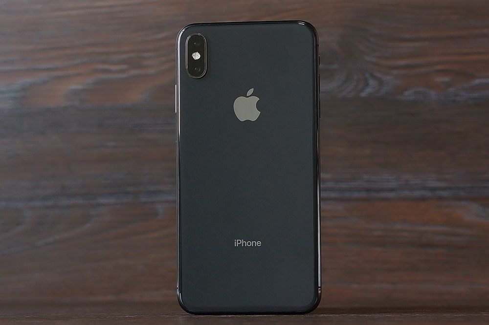 Apple iPhone XS MAX 64/256/512 gb Space Silver Gold 200$