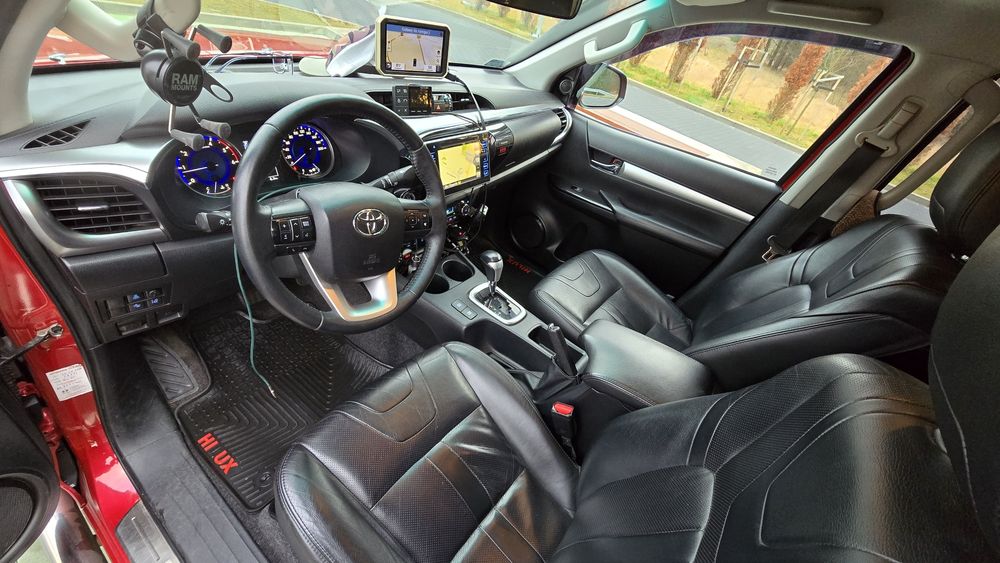 Toyota Hilux, Lift2"Ironman,Wyciągarka,Alu zderzak, Osłony ARB, Trapy