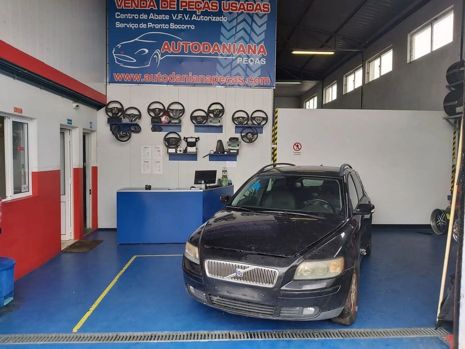 Volvo V50 1.6 HDI de 2006 ás peças.
