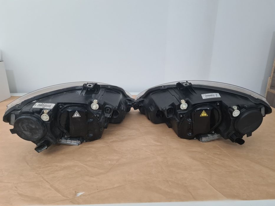 Opticas / Faróis Xenon Seat Leon 1p fase2