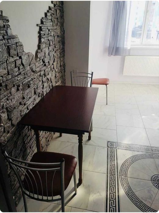 Сдам новую квартиру посуточно Софиевская Борщаговка. Посуточно Киев