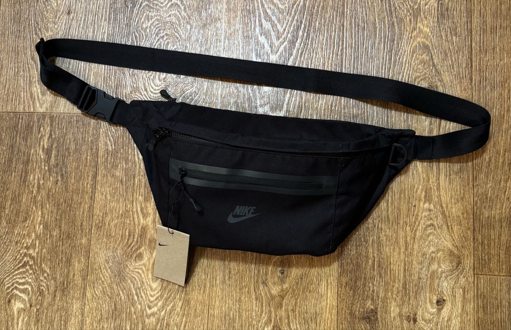 Сумка от Nike