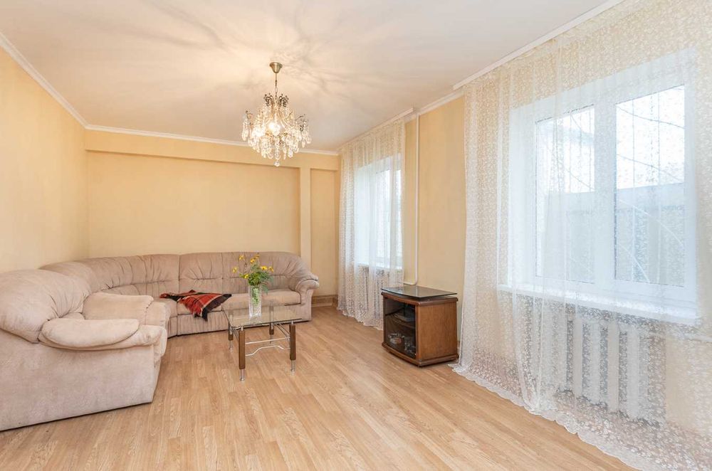 Довгострокова ренда будинку  Осокорки, Нижні Сади