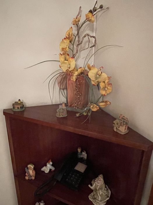 Móvel hall-entrada esquinado