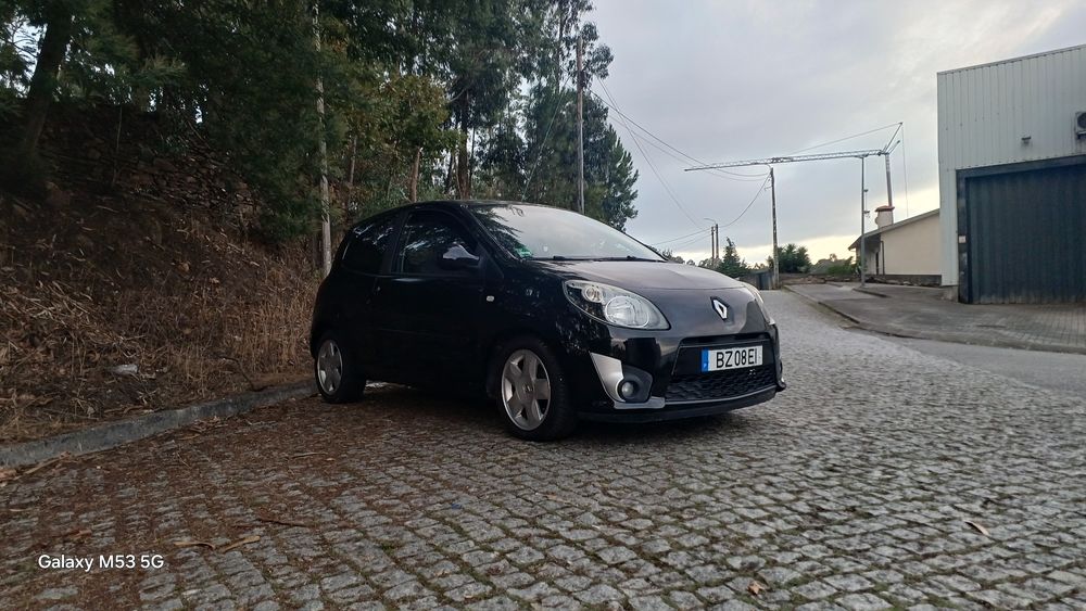 Renalt twingo com teto panorâmica