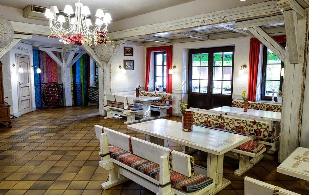 Imprezy okolicznościowe, komunie, wesela...