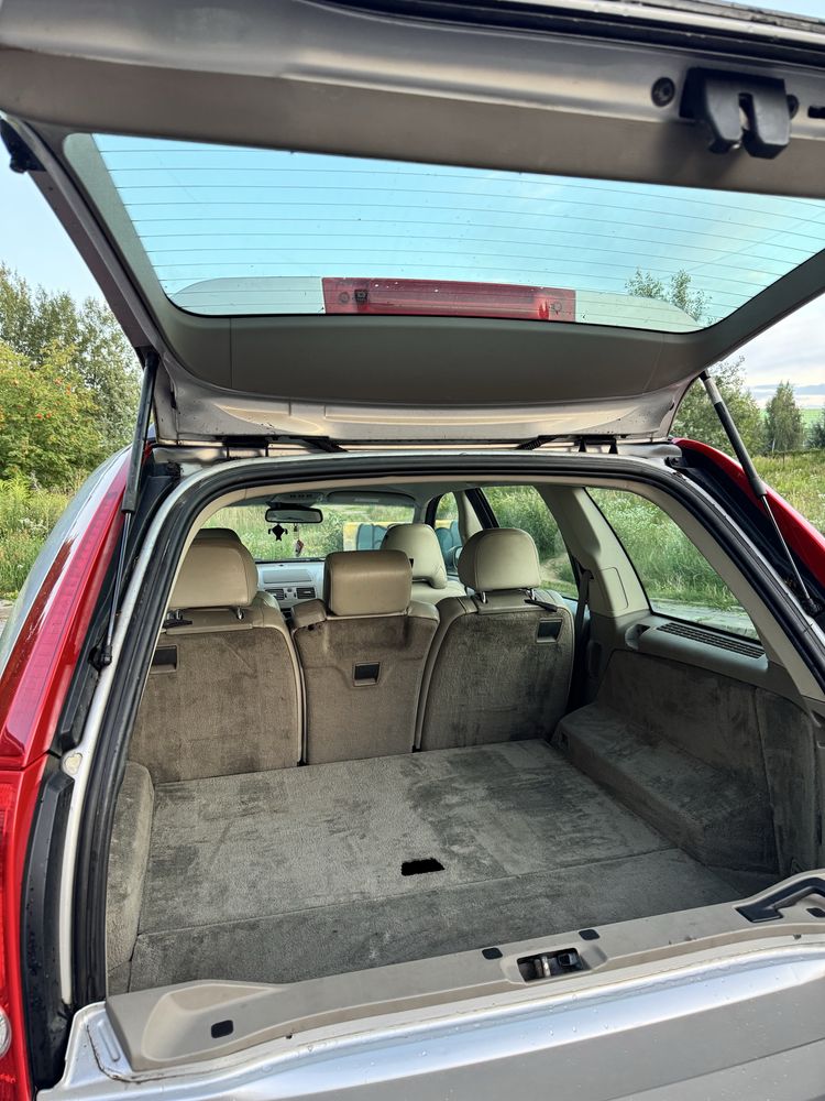 VOLVO XC90 2.5Turbo , LPG na 10lat , 4x4
