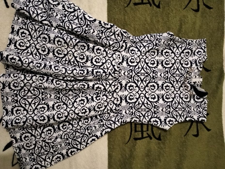 Сукня з піджаком