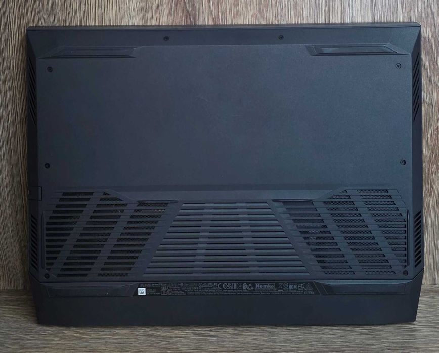 Laptop Dell G15 5511 i5 11260H 16GB DDR4 2x8GB SSD512 RTX3050 4GB