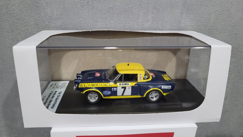 Fiat 124 Abarth #M. Alén - Troféu - 1:43