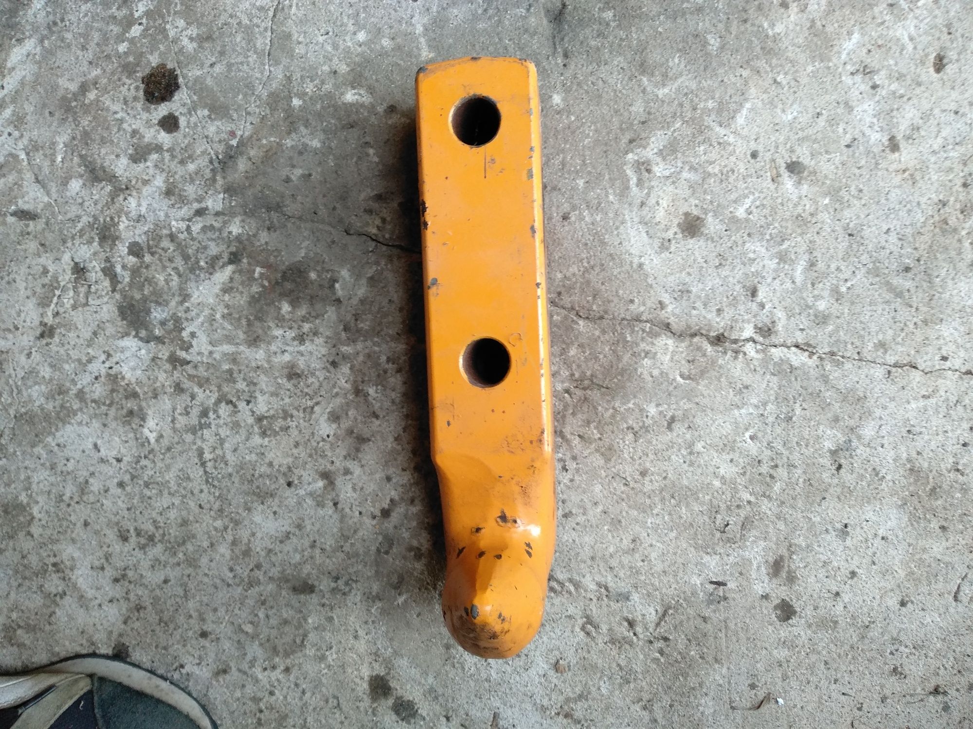 Hak zaczep ciągnika New Holland Tow Hook B1 Dromone Engineering 3 tony