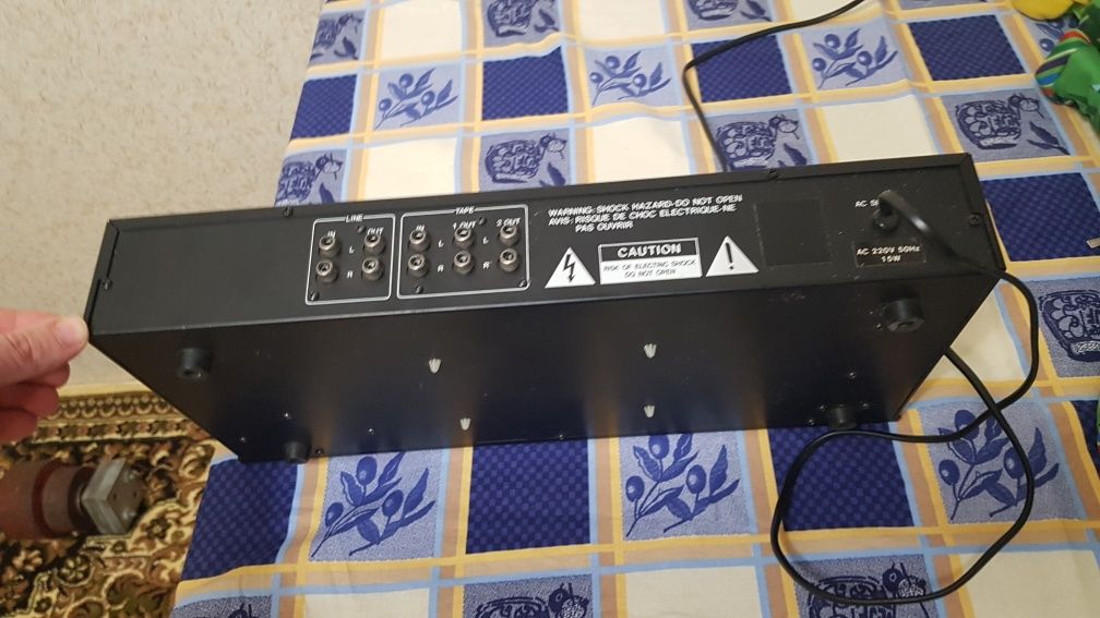 Эквалайзер sound tech aql300