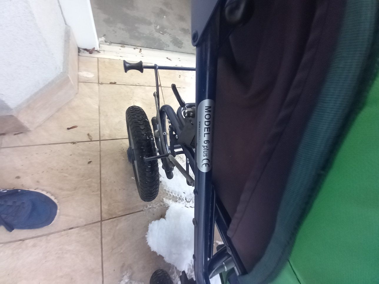 Sprzedam wózek inwalidzki