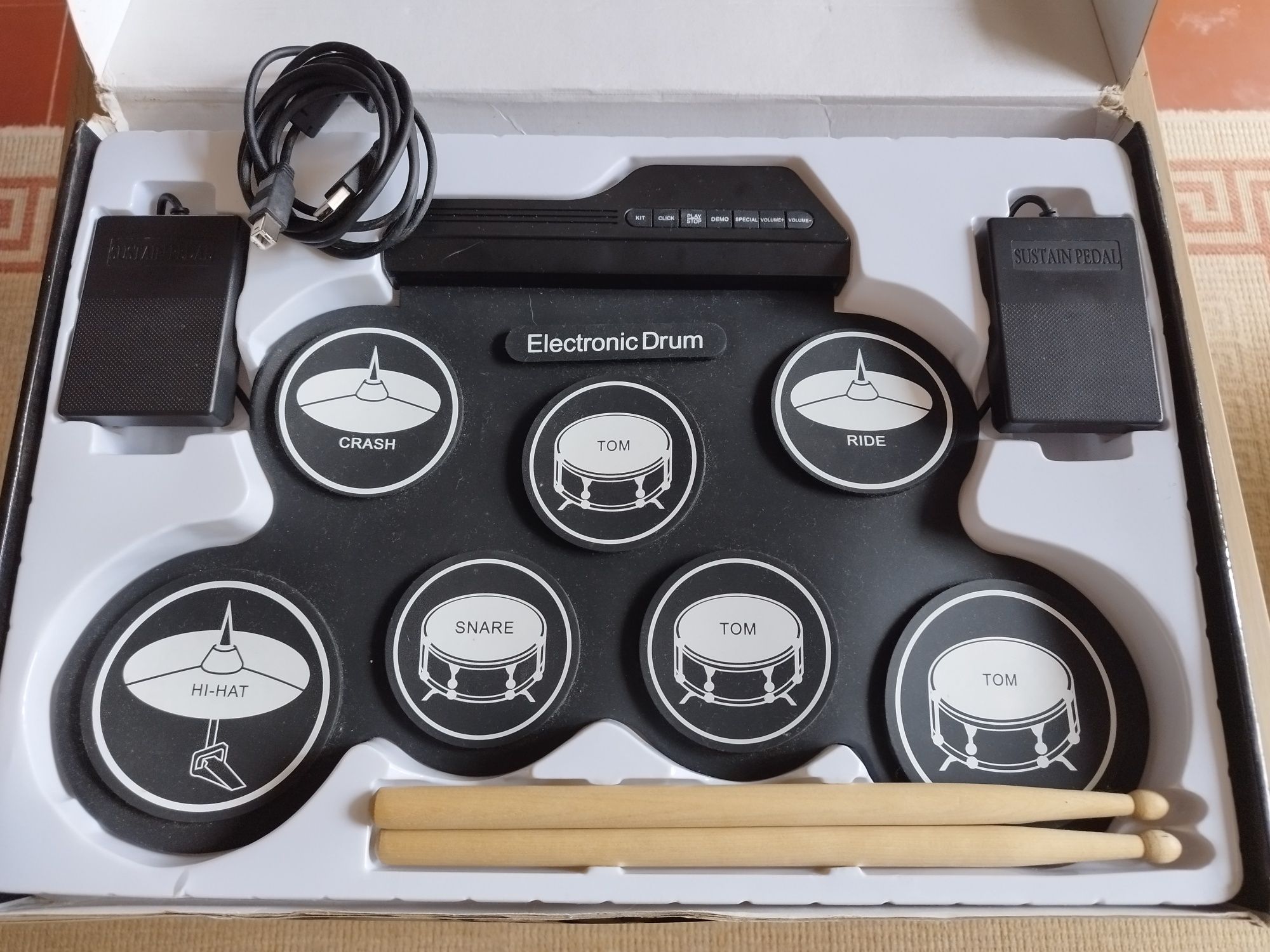 Bateria eletrónica dobrável