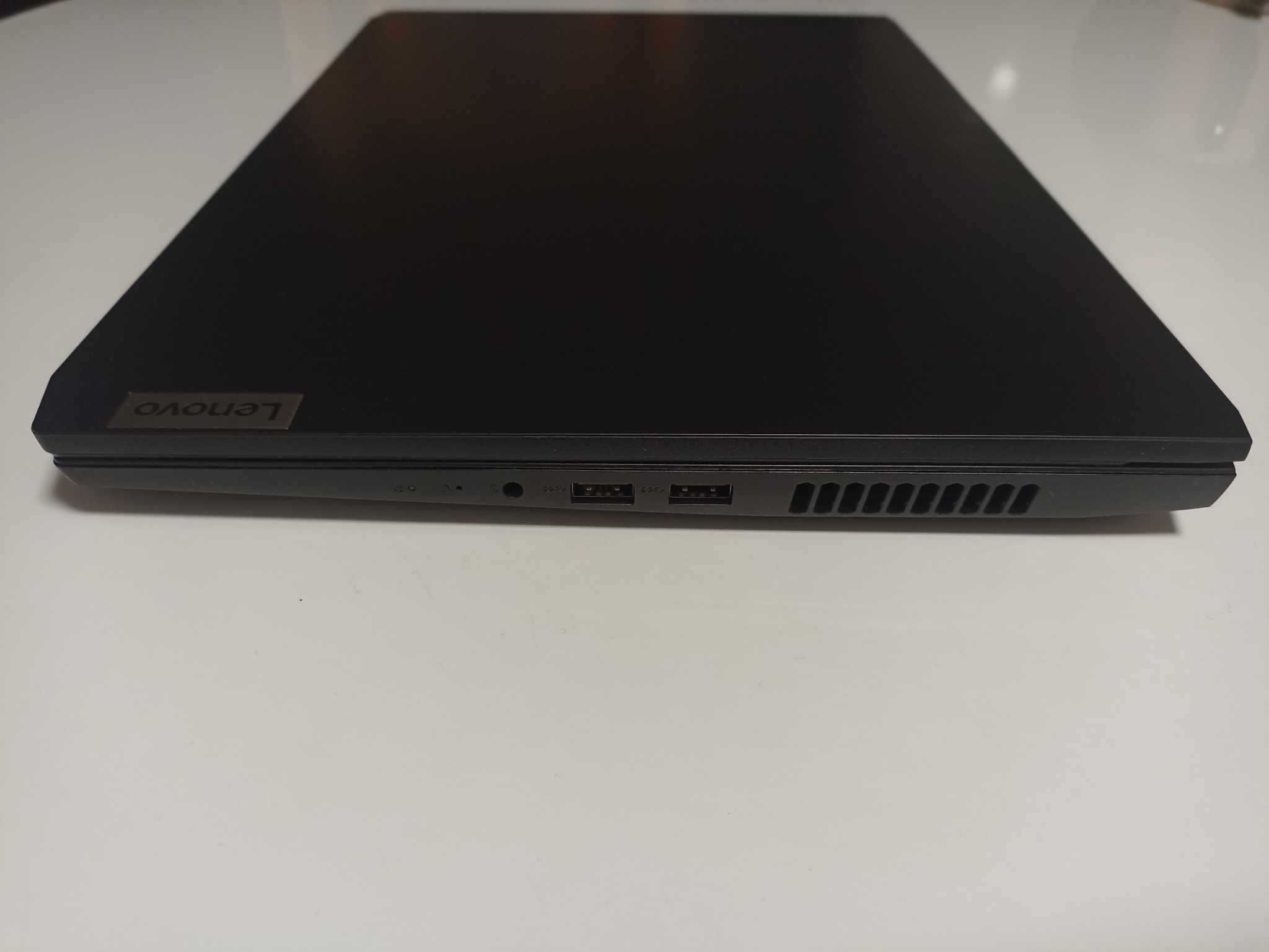 Laptop Lenovo IdeaPad Gaming 3-15IHU6