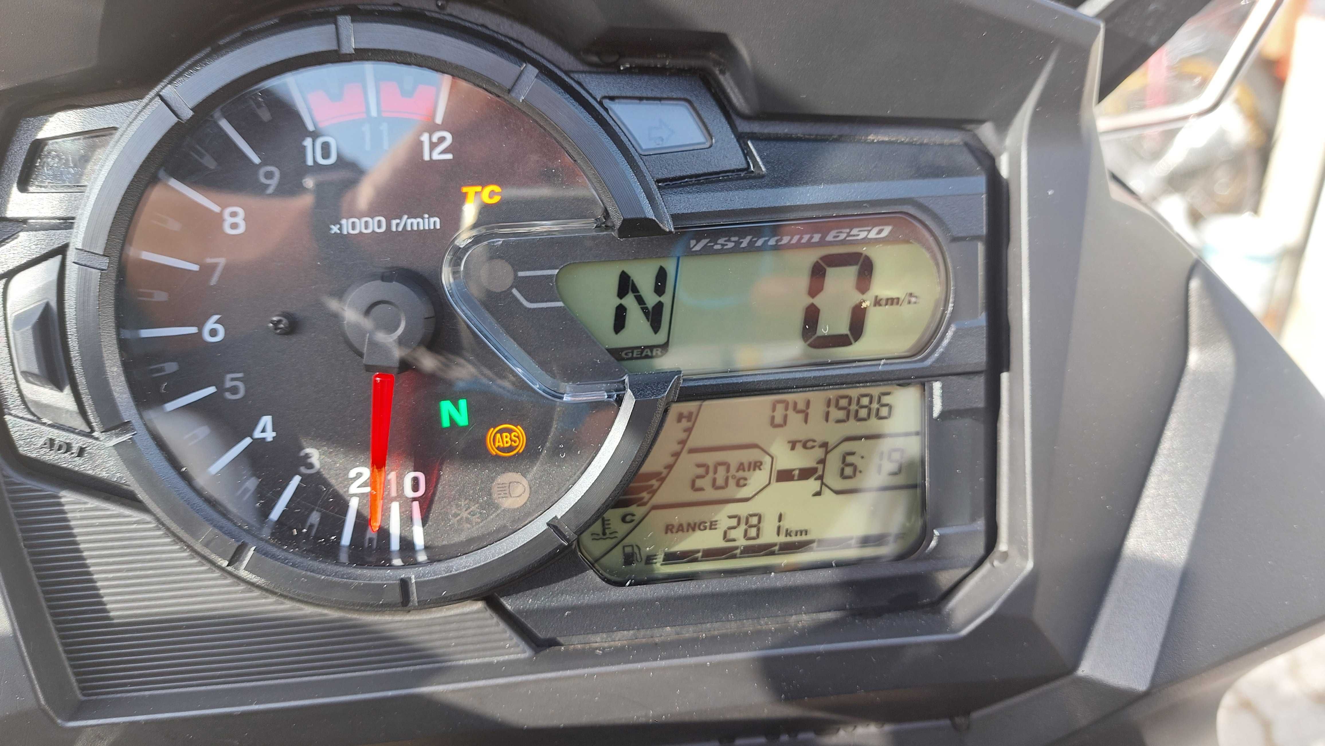 Suzuki V-Strom 650 XT